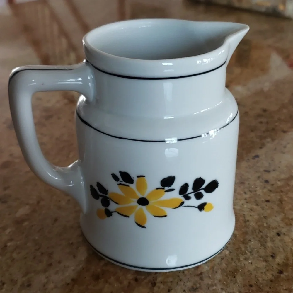 Vintage RK G Czechoslovakia Porcelain Retro Floral Creamer Pitcher 1/4 Liter